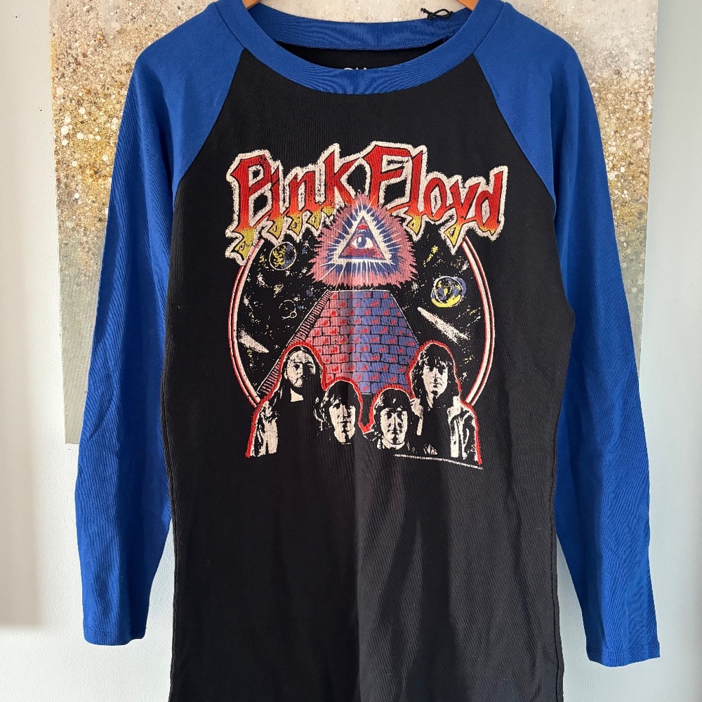 Chaser Pink Floyd Shirt (NWT)